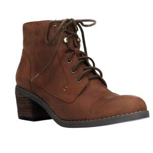 BELLA VITA Brown Sarina Lace Up Stacked Heel Booties Shies Size 12W